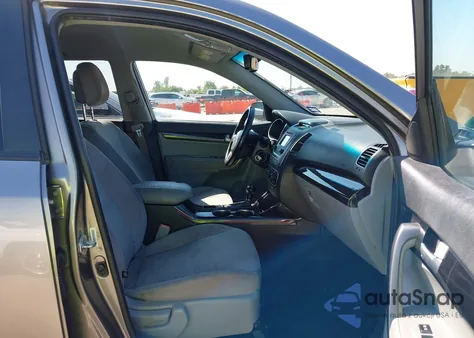 2015 Kia Sorento Lx из США, поврежденный, VIN 5XYKT3A6XFG577089